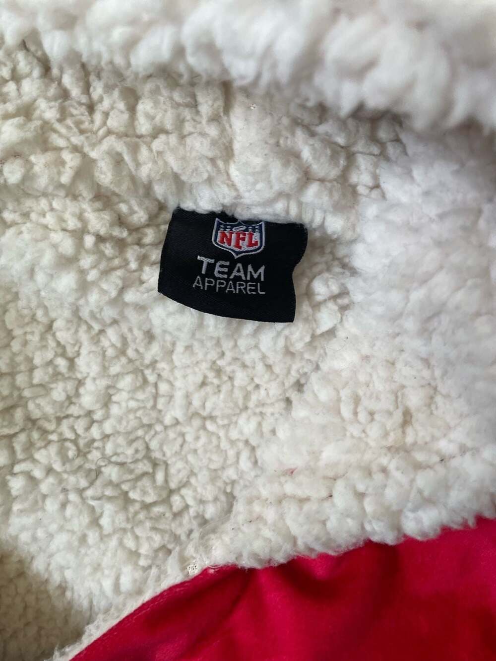 New England Patriots Oversized Sherpa-Lined Wearable Blanket Hoodie - Picture 5 of 8